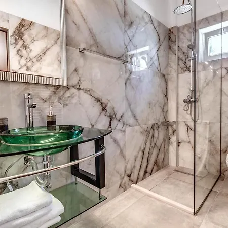 فيلة Ocean View - Luxury Nefeli Kontogialos