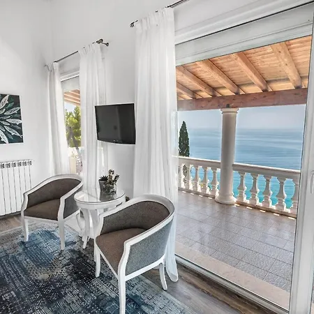 Ocean View - Luxury Nefeli *