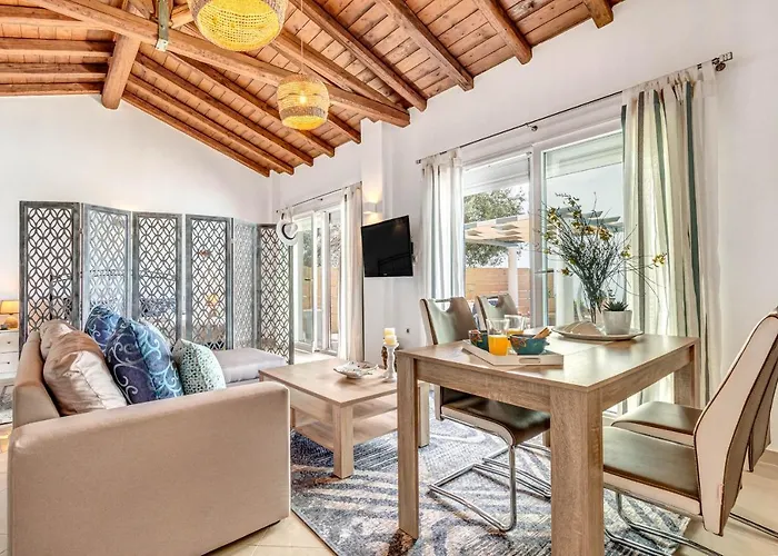 Ocean View - Luxury Nefeli *