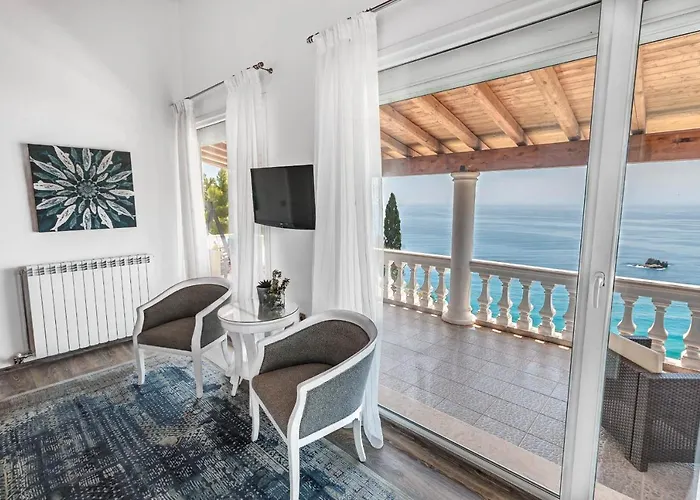 Ocean View - Luxury Nefeli *